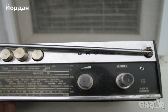 Радио ''GRUNDIG Music boy'', снимка 3 - Радиокасетофони, транзистори - 43007715