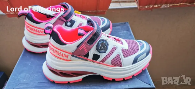 Оригинални маркови дамски маратонки EMPORIO ARMANI EA7 - 38 2/3 номер, снимка 2 - Маратонки - 49934566