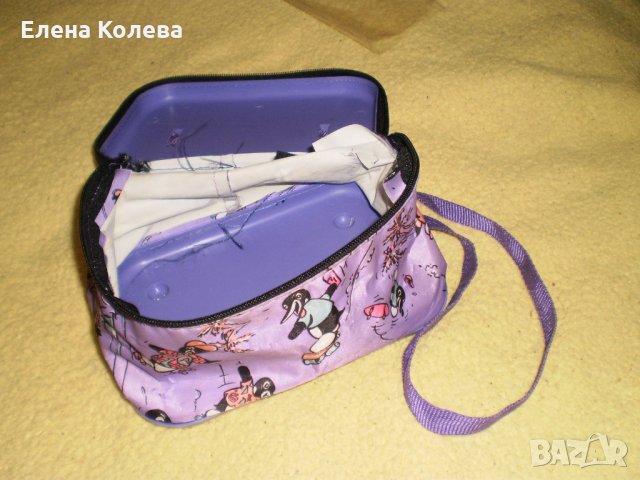 Дамски чанти, ранички, нисисер и портмонета, снимка 5 - Портфейли, портмонета - 11436290
