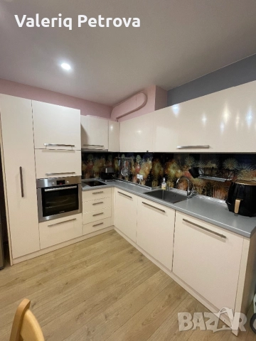 Тристаен апартамент в центъра на Бургас, снимка 3 - Апартаменти - 51955879