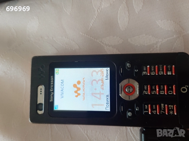 Sony Ericsson W880i + ЕКСТРИ !, снимка 13 - Sony Ericsson - 48038154