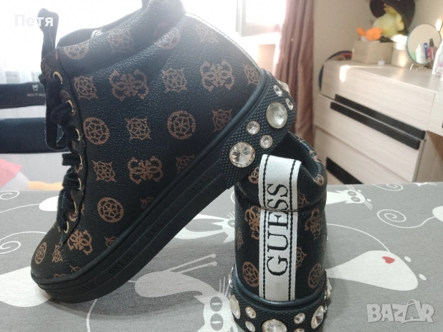 Дамски обувки GUESS, снимка 5 - Дамски ежедневни обувки - 51580747