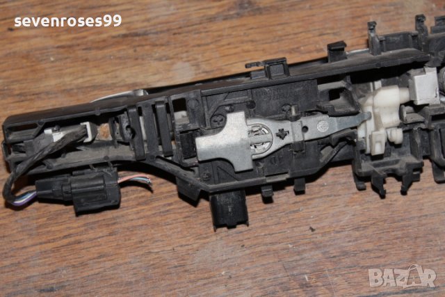 Дръжка външна предна дясна Рено Сценик 2 Renault Scenic 2, снимка 9 - Части - 39643451