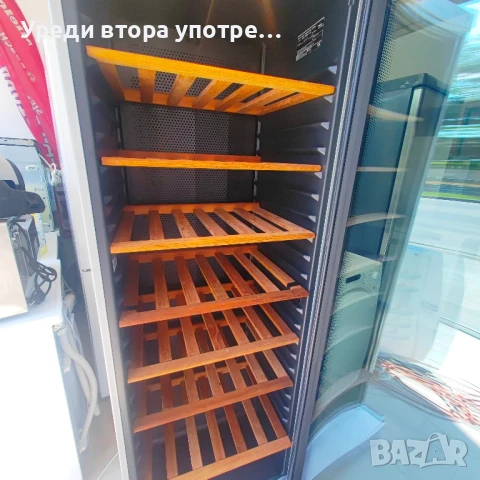 Хладилна витрина за вино Bosch, снимка 6 - Витрини - 50827557