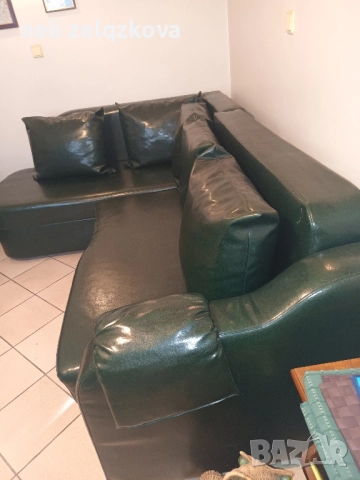 Ъглов разтегателен диван, снимка 4 - Дивани и мека мебел - 51626653