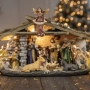 Коледна ясла „Рождество“ – завършена празнична сцена с фигури и ангел „GLORIA“, снимка 5