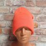 Нова зимна дамска/детска шапка в оранжев цвят, снимка 1 - Шапки - 43375920