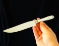 Посребрен английски нож с инициали,орнаменти. , снимка 1 - Ножове - 26539230