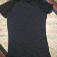 Дамско блузка  С-М размер , снимка 1 - Корсети, бюстиета, топове - 43044524
