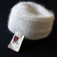 Нова! Шапка ANGORA C&A HandarBeit (ръчна изработка) Екрю, снимка 1 - Шапки - 28957165