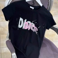Дамска тениска Dior Реплика ААА+, снимка 2 - Тениски - 43792974