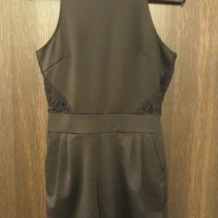 Къс панталон с горна част с гол гръб- официално елегантен сексапилен черно трико с дантелен елемент, снимка 2 - Къси панталони и бермуди - 37247152