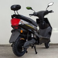 	Електрически скутер с елегантен дизайн модел ZG-S-2000W в черен цвят, снимка 5 - Мотоциклети и мототехника - 43966605