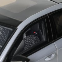 AUDI RS3 Sedan Performance Edition 2022 - мащаб 1:18 на GT SPIRIT моделът е нов в кутия, снимка 6 - Колекции - 43757184