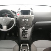  Opel Zafira 1.6 EcoM - оригинален заводски метан, снимка 12 - Автомобили и джипове - 27757349