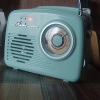Дизайнерско радио 50те години, снимка 1 - Радиокасетофони, транзистори - 43251920