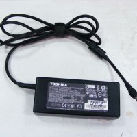 Лаптоп за части Toshiba Satellite L850 i7, снимка 10 - Части за лаптопи - 28067720