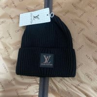 Зимна шапка Louis Vuitton код 65, снимка 1 - Шапки - 43824320