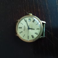 Стар часовник poljot , снимка 1 - Антикварни и старинни предмети - 43367462
