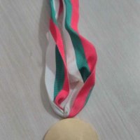 почетен медал + значка Левски Спартак/Левски София, снимка 2 - Колекции - 43281793