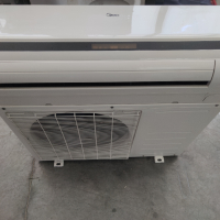 Midea MSR3-12HRN2-QB4 (конвеционална сплит система), снимка 1 - Климатици - 36448596