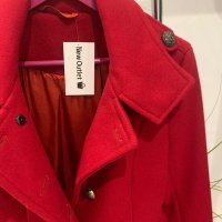 Червено палто, снимка 3 - Палта, манта - 43500914