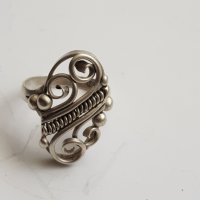 Сребърен дамски пръстен