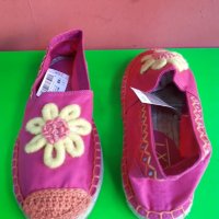 Английски детски еспадрили-NEXT 3 цвята, снимка 11 - Детски обувки - 28299768