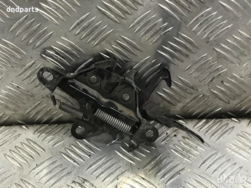 Брава преден капак Toyota RAV4,2004г., снимка 1