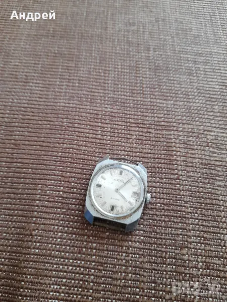 Стар часовник Wostok #2, снимка 1