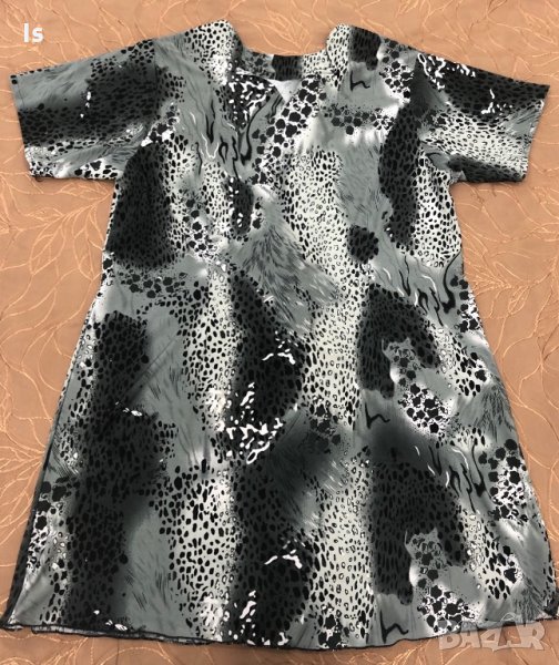 Нова блуза с къс ръкав, снимка 1