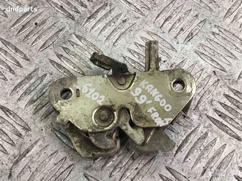 Брава преден капак Renault Kangoo 1.9dTi,1999г., снимка 1