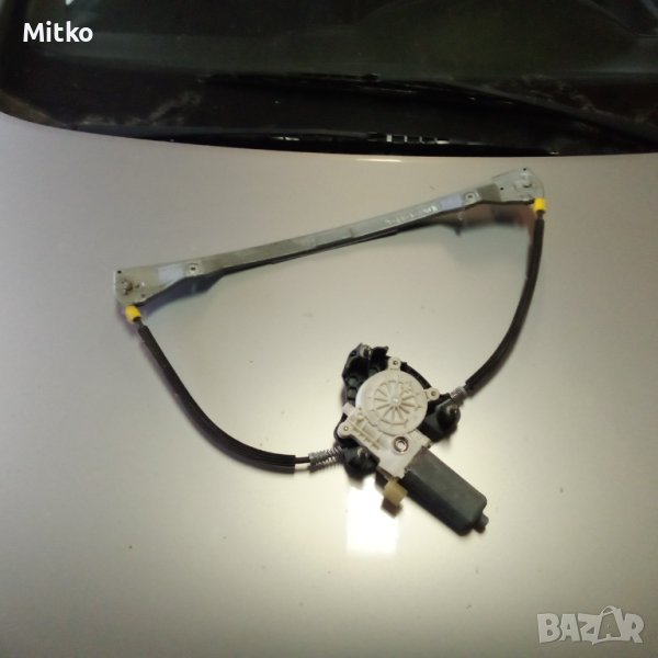 Стъкло повдигач Преден Ляв Ел. За Рено Клио 2 2003г / Renault Clio 2 2003y, снимка 1