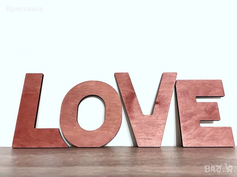 Дървен надпис LOVE, снимка 1