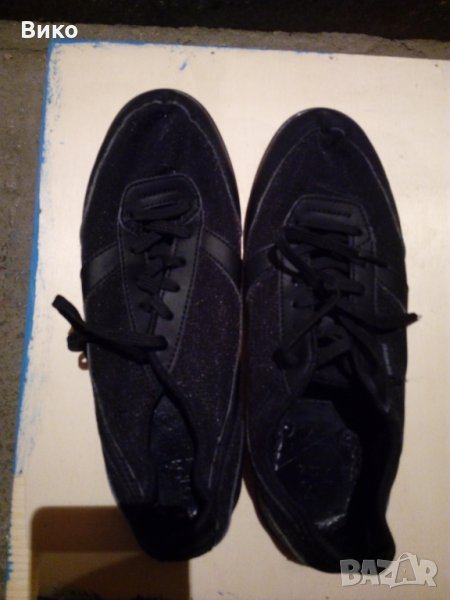 Спортни обувки, 37, снимка 1