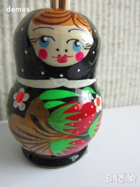 Декоративна дървена поставка за клечки за зъби-матрьошка, снимка 1