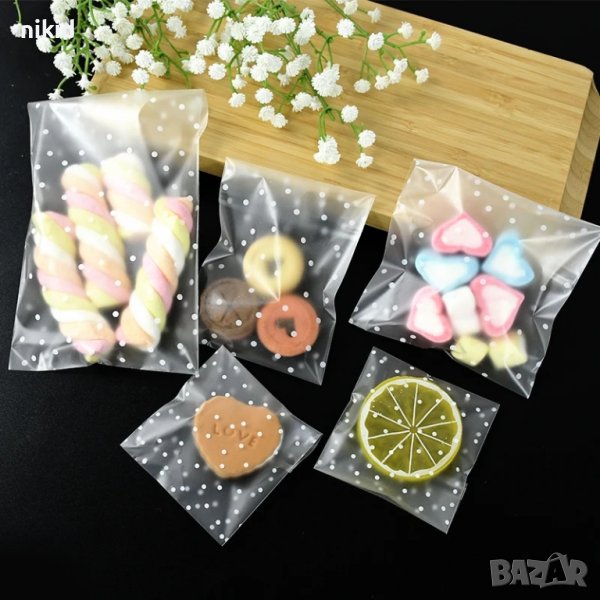 50 бр бели точки прозрачни опаковъчни пликчета торбички за дребни сладки ръчна изработка коледни, снимка 1