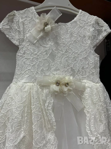 детска бяла рокля , снимка 3 - Детски рокли и поли - 51314992