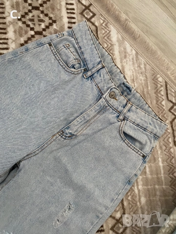 Дамски дънки, снимка 4 - Дънки - 52837559