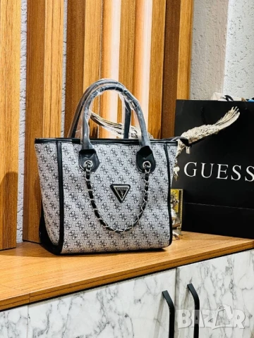 чанти guess , снимка 2 - Чанти - 50693273