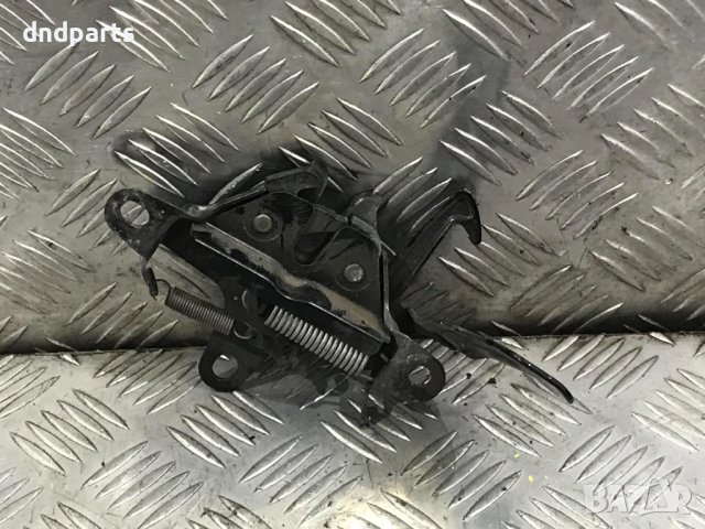 Брава преден капак Toyota RAV4,2004г.