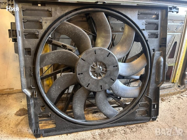 Перка за охлаждане за БмВ 730 дизел ф01, снимка 2 - Части - 53373648