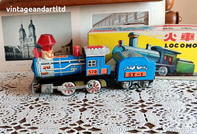Колекционерска играчка, Локомотив, с кутия, снимка 4 - Антикварни и старинни предмети - 47483673
