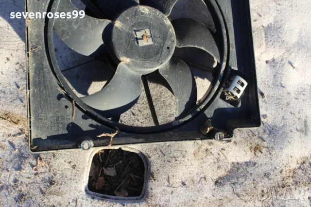 Перка охлаждане радиатор Рено Меган Сценик 1997 1.6i Renault Megane Scenic 7700421148, снимка 8 - Части - 48590030