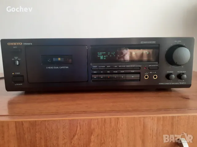 Триглав Onkyo TA-6711, снимка 1 - Декове - 48821633