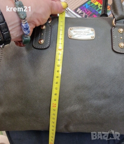 Michael Kors Cindy зелена дамска чанта, снимка 12 - Чанти - 53218547