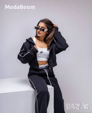 Nike | дамски комплект от три части , снимка 2 - Спортни екипи - 47968663