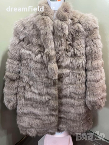 Предпразнична цена-Палто Сребърна лисица, снимка 2 - Палта, манта - 51683148