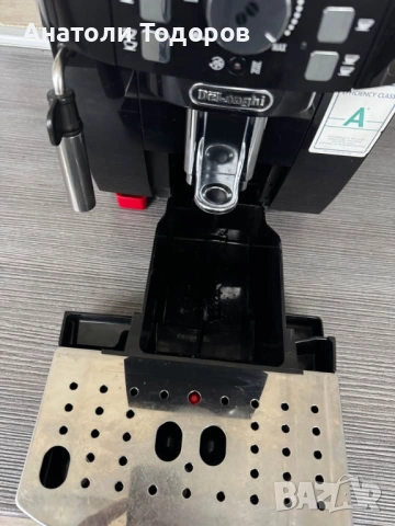DeLonghi Magnifica S -ECAM21.118.B, снимка 6 - Кафемашини - 53083049