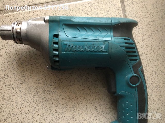 Ел винтоверт макита , снимка 2 - Винтоверти - 40312523